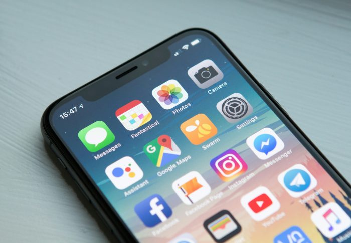 Aplikasi Terbaik untuk Pantau Perkembangan Anak (2025): Panduan Lengkap untuk Ibu Bapa Moden