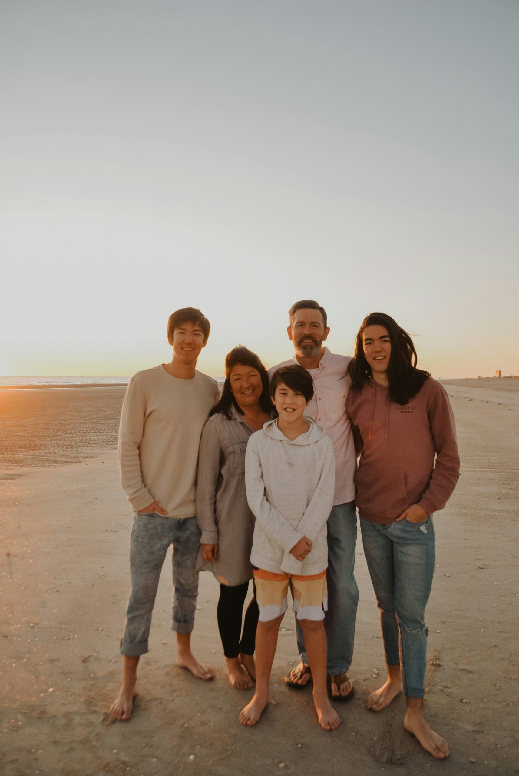 Parenting Secara Bijak: Panduan Efektif untuk Membentuk Anak Resilien di Zaman Moden